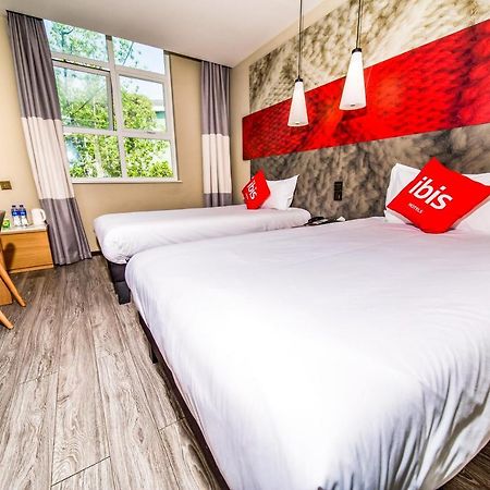 Ibis Chengdu Meizhou Center Kültér fotó