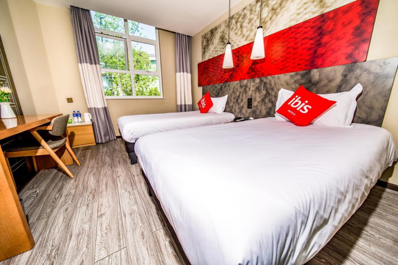 Ibis Chengdu Meizhou Center Kültér fotó