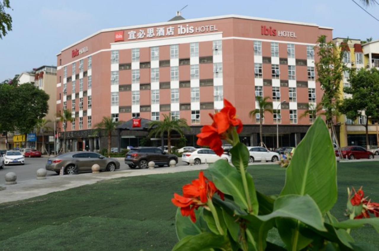 Ibis Chengdu Meizhou Center Kültér fotó