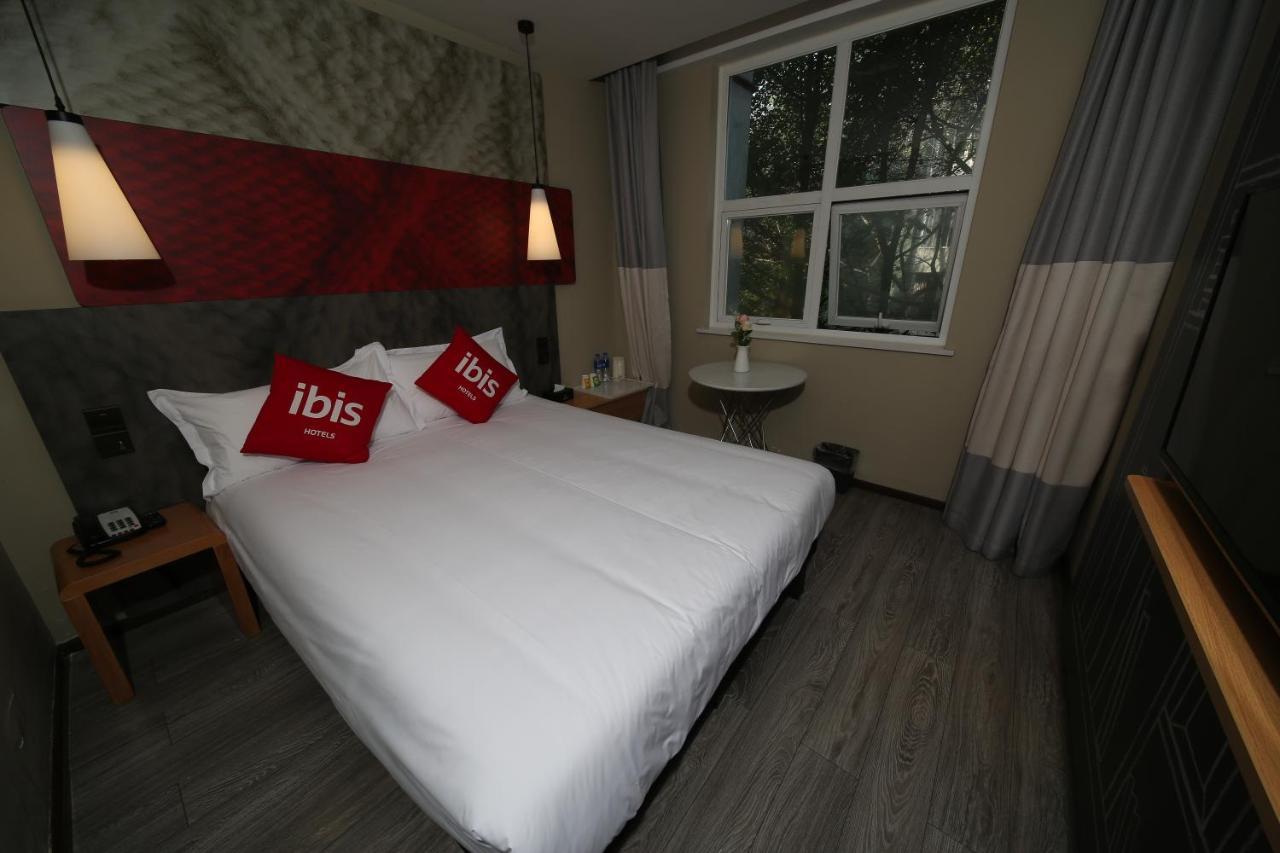 Ibis Chengdu Meizhou Center Kültér fotó