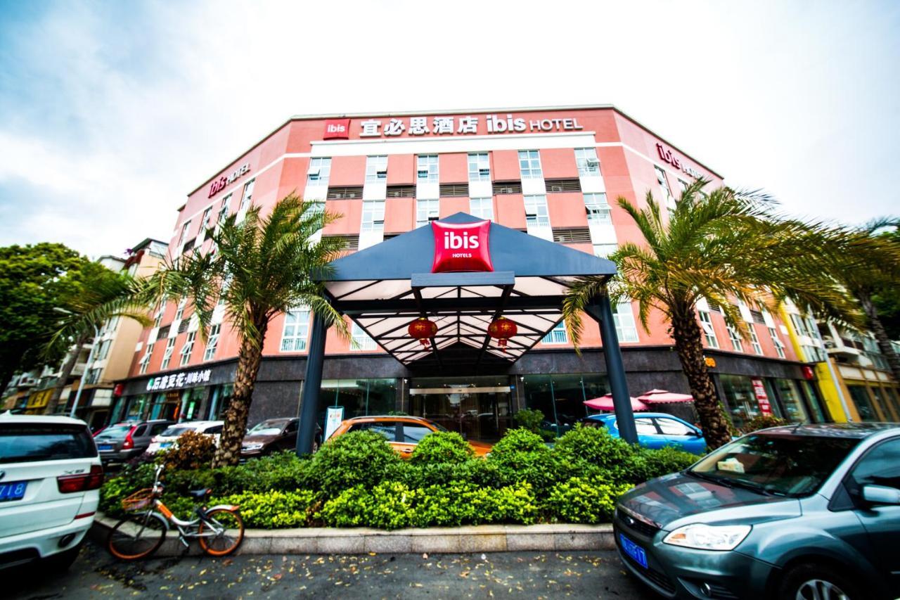 Ibis Chengdu Meizhou Center Kültér fotó