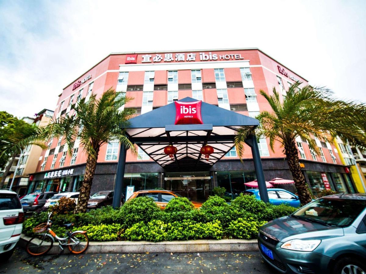 Ibis Chengdu Meizhou Center Kültér fotó